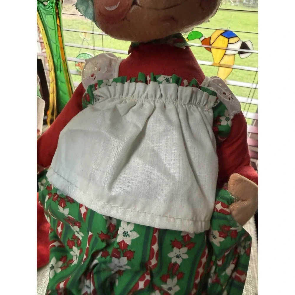 Vintage Annalee Santa & Ms Santa Large Figurines 19
